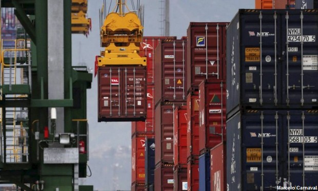 Operação de contêineres nos portos brasileiros tem alta de 3% de janeiro a setembro deste ano
